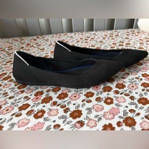 Rothy’s the point shoe size 6W